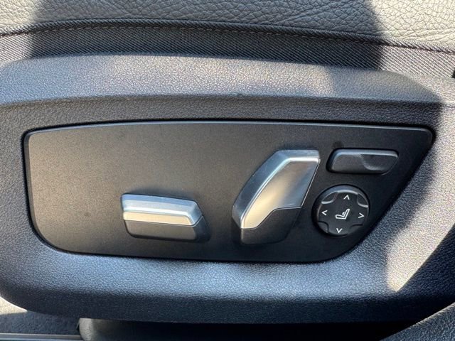 Certified 2023 BMW 540i xDrive w/ Premium Package image 15