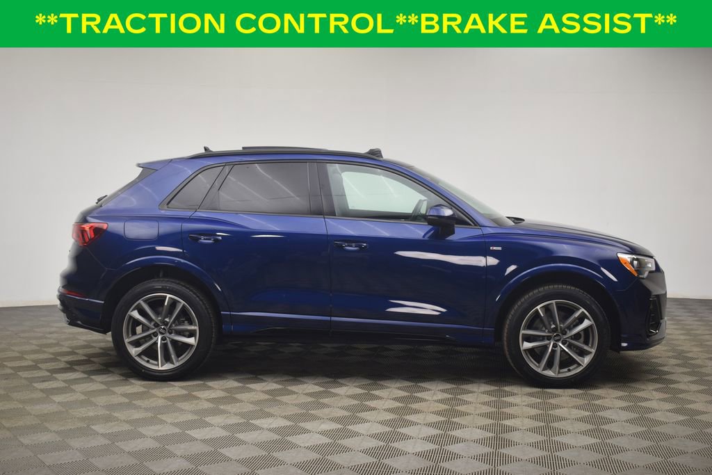 Used 2022 Audi Q3 2.0T Premium image 12