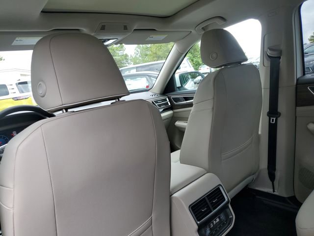 New 2026 Volkswagen Atlas SEL Premium R-Line image 13