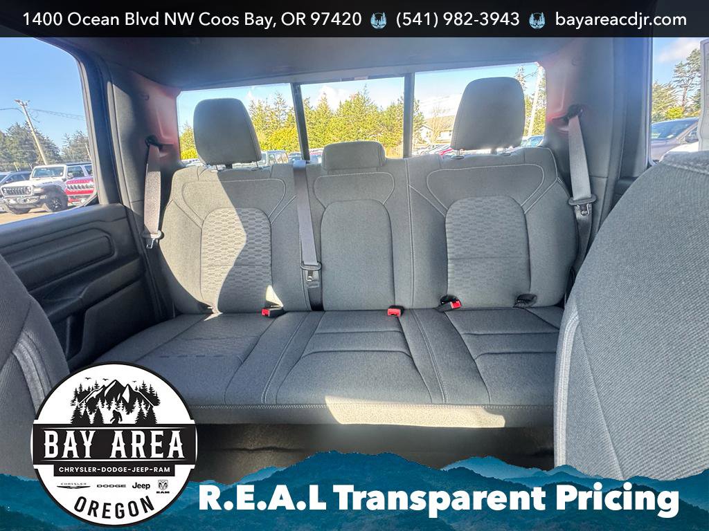 New 2026 RAM 1500 Express AWD/4WD image 16