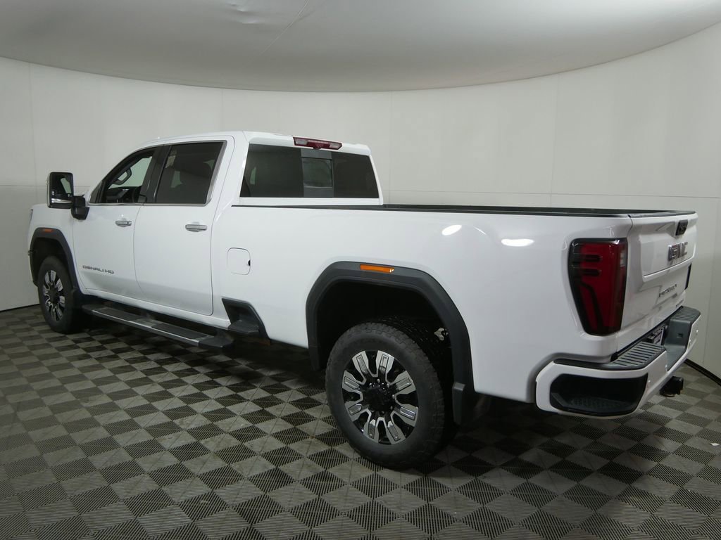 Used 2025 GMC Sierra 3500 Denali w/ Denali Reserve Package image 5