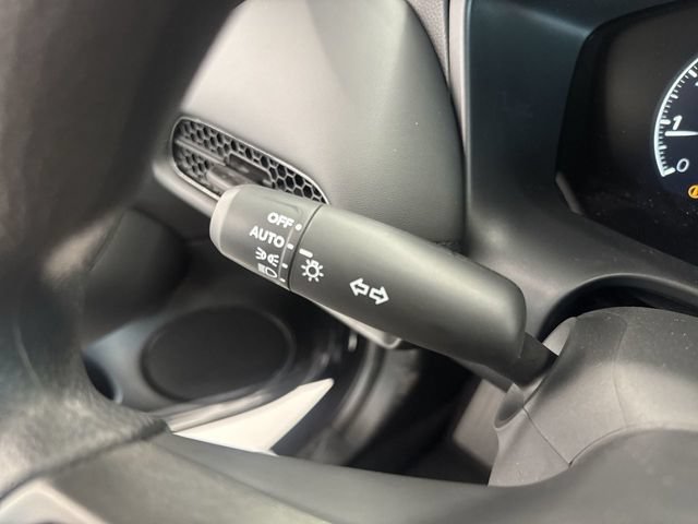 New 2027 Honda HR-V LX image 14