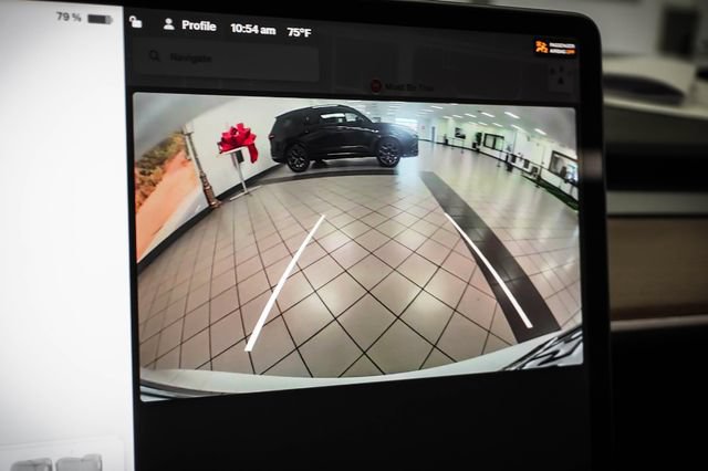 Used 2023 Tesla Model Y Long Range AWD/4WD image 14