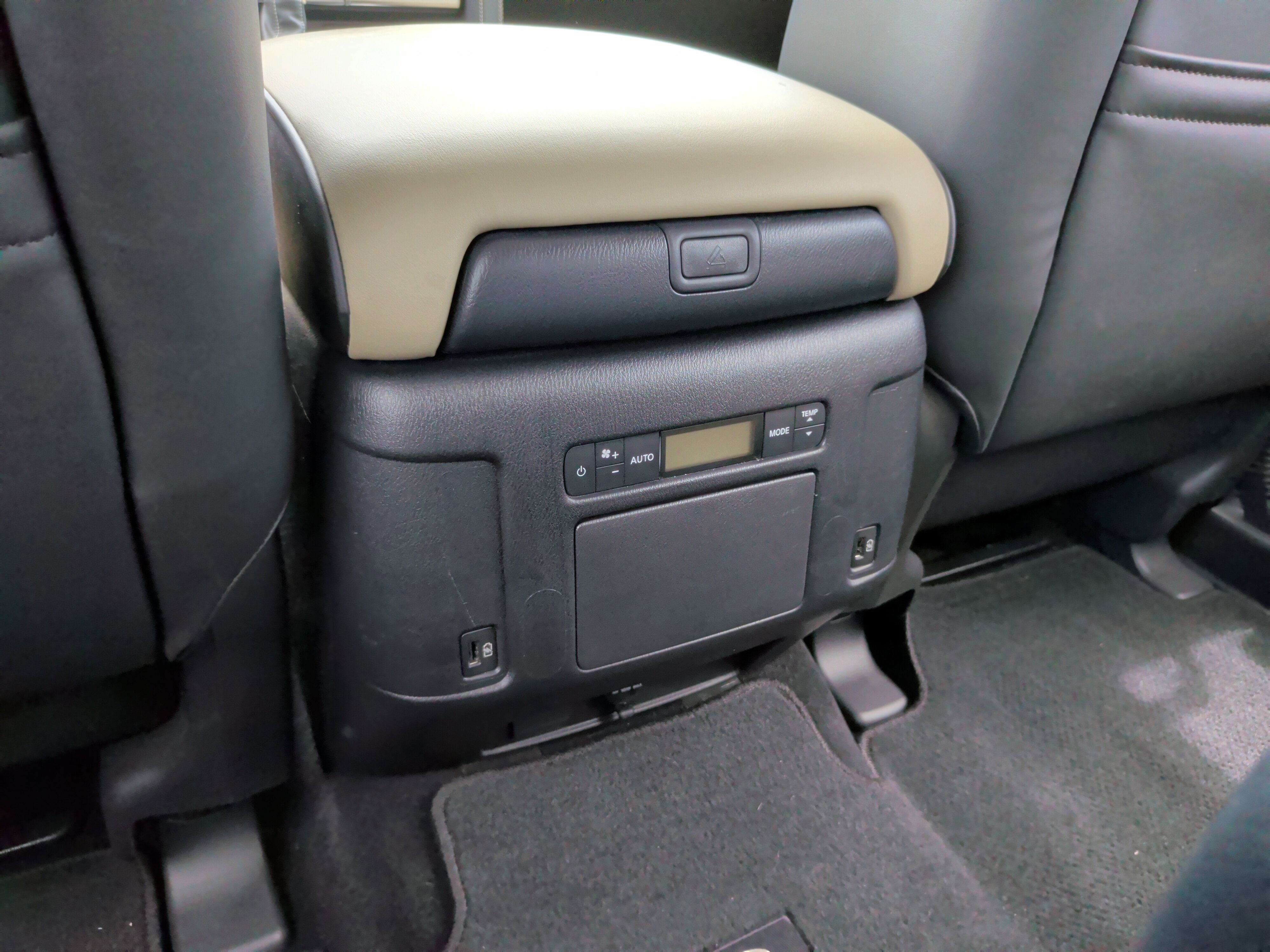 Used 2023 INFINITI QX80 Premium Select w/ Cargo Package AWD/4WD image 35