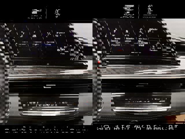 Certified 2023 Cadillac Escalade Premium Luxury w/ Performance Package image 20