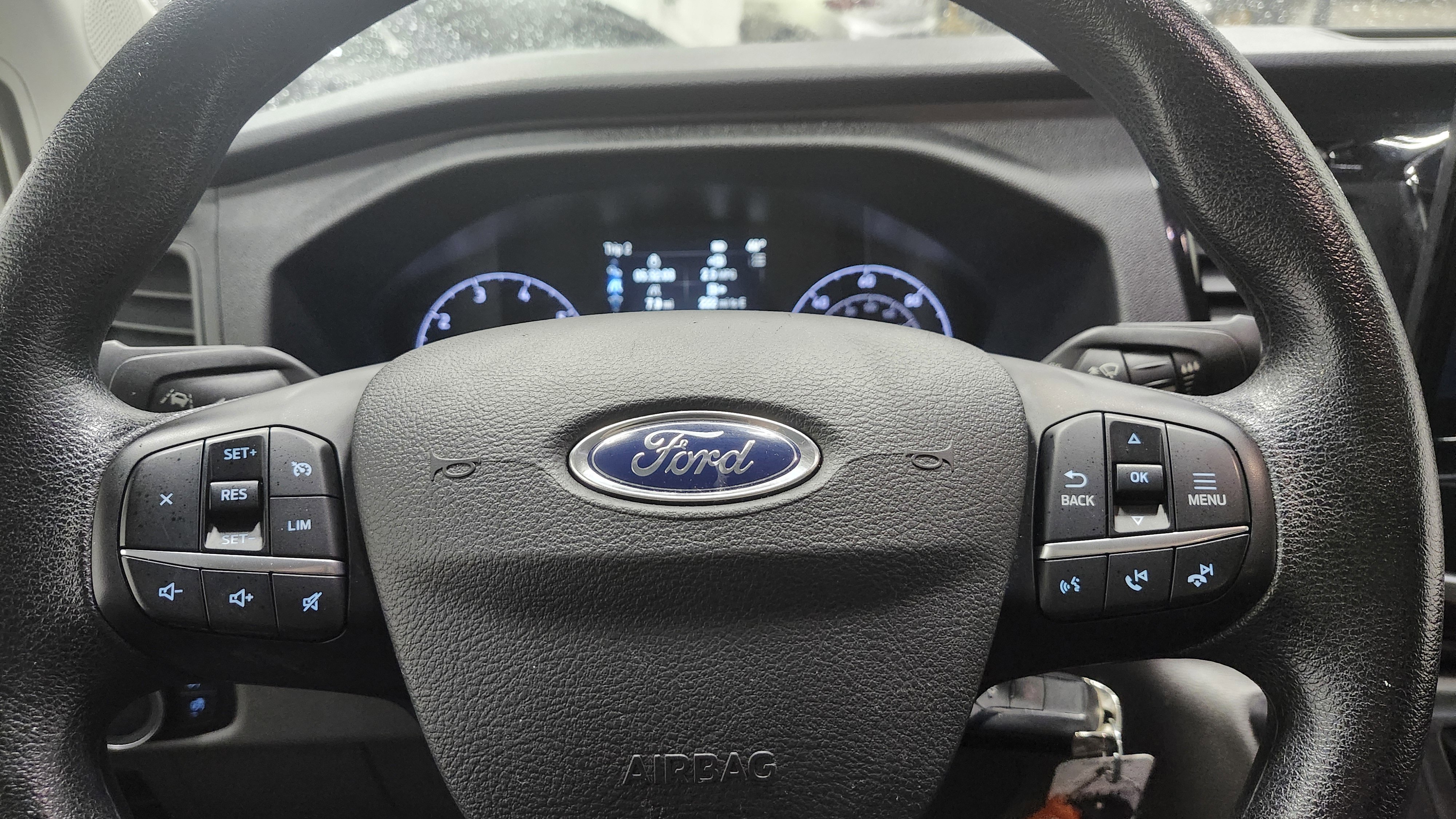 Used 2023 Ford Transit 350 XLT image 29