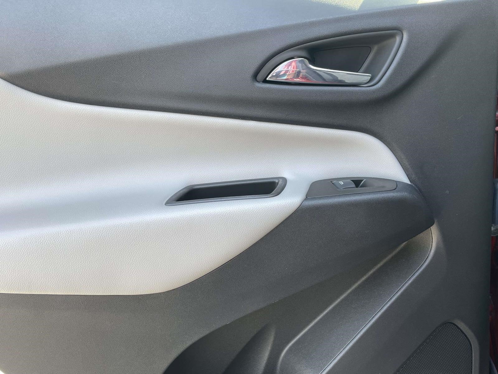 Used 2023 Chevrolet Equinox LT FWD image 14