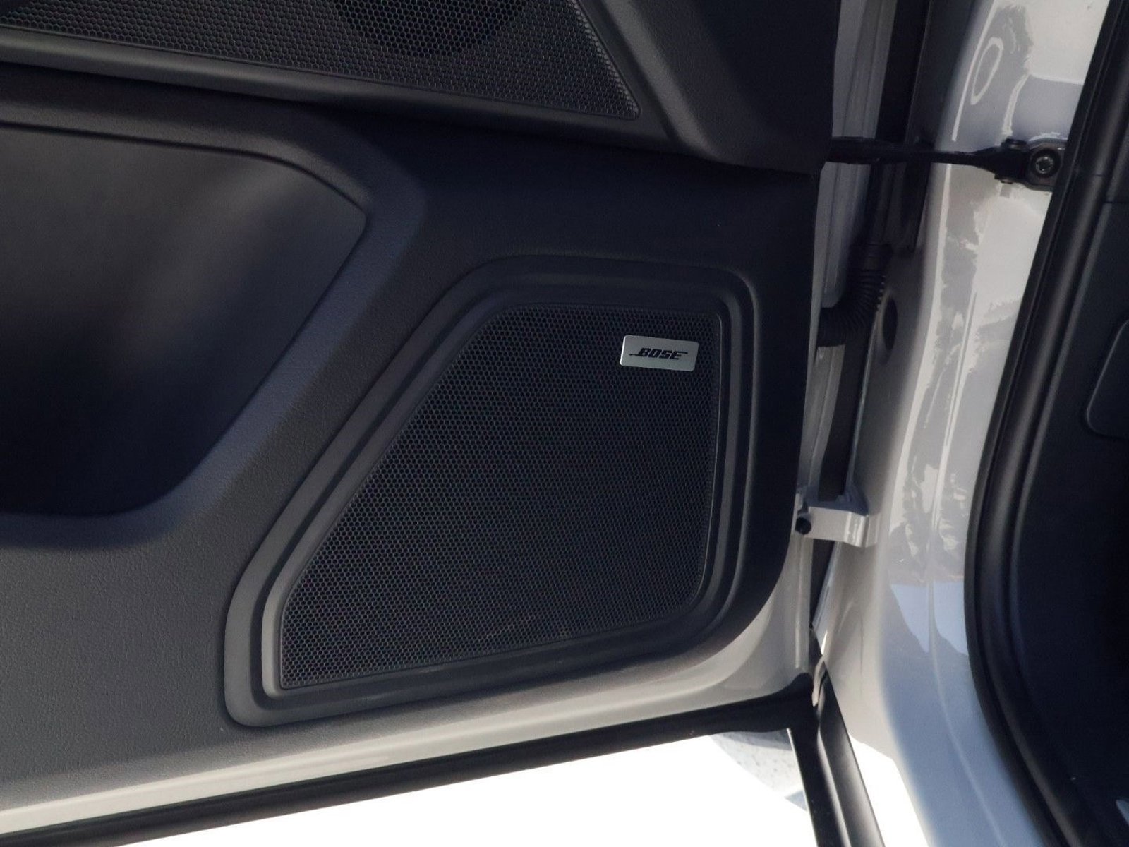 New 2026 Porsche Macan S image 14