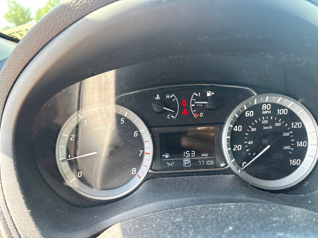 Used 2013 Nissan Sentra SR FWD image 12