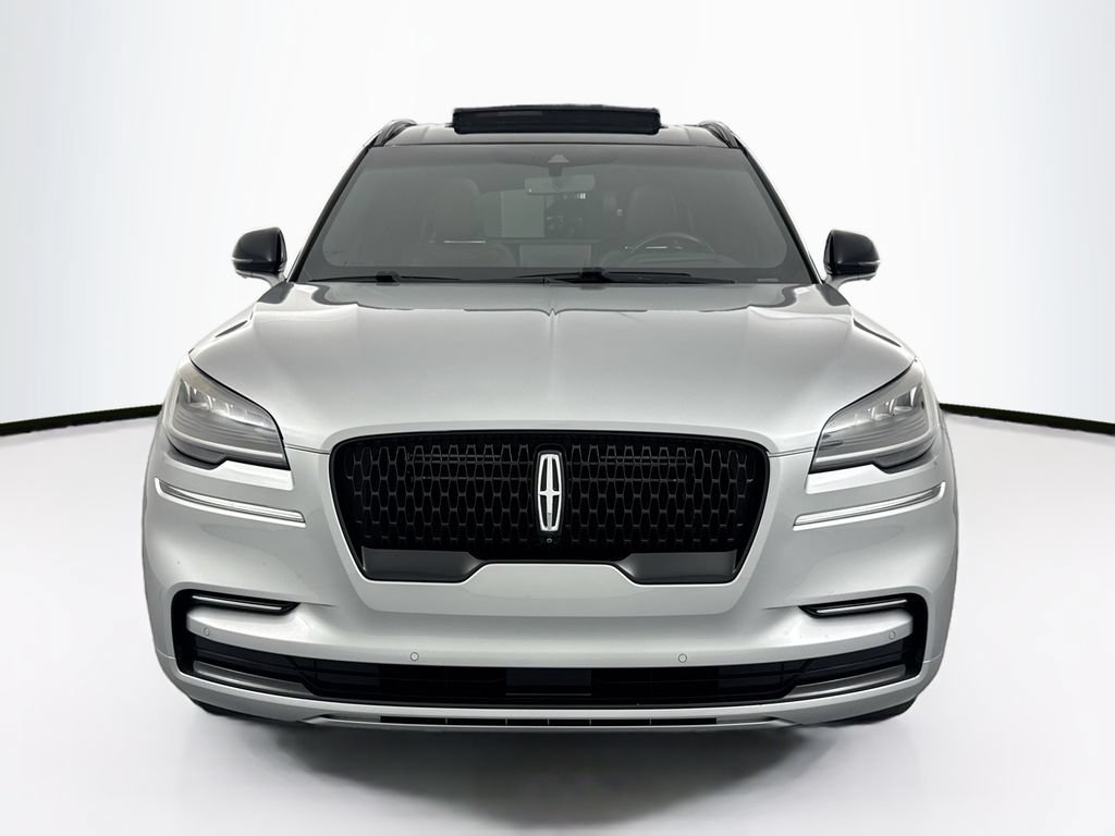 Used 2022 Lincoln Aviator Reserve w/ Equipment Group 201A RWD image 2