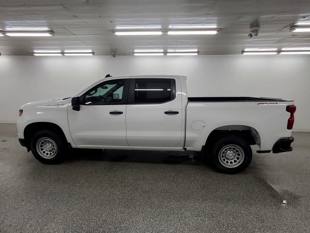Used 2025 Chevrolet Silverado 1500 W/T w/ WT Value Package image 9
