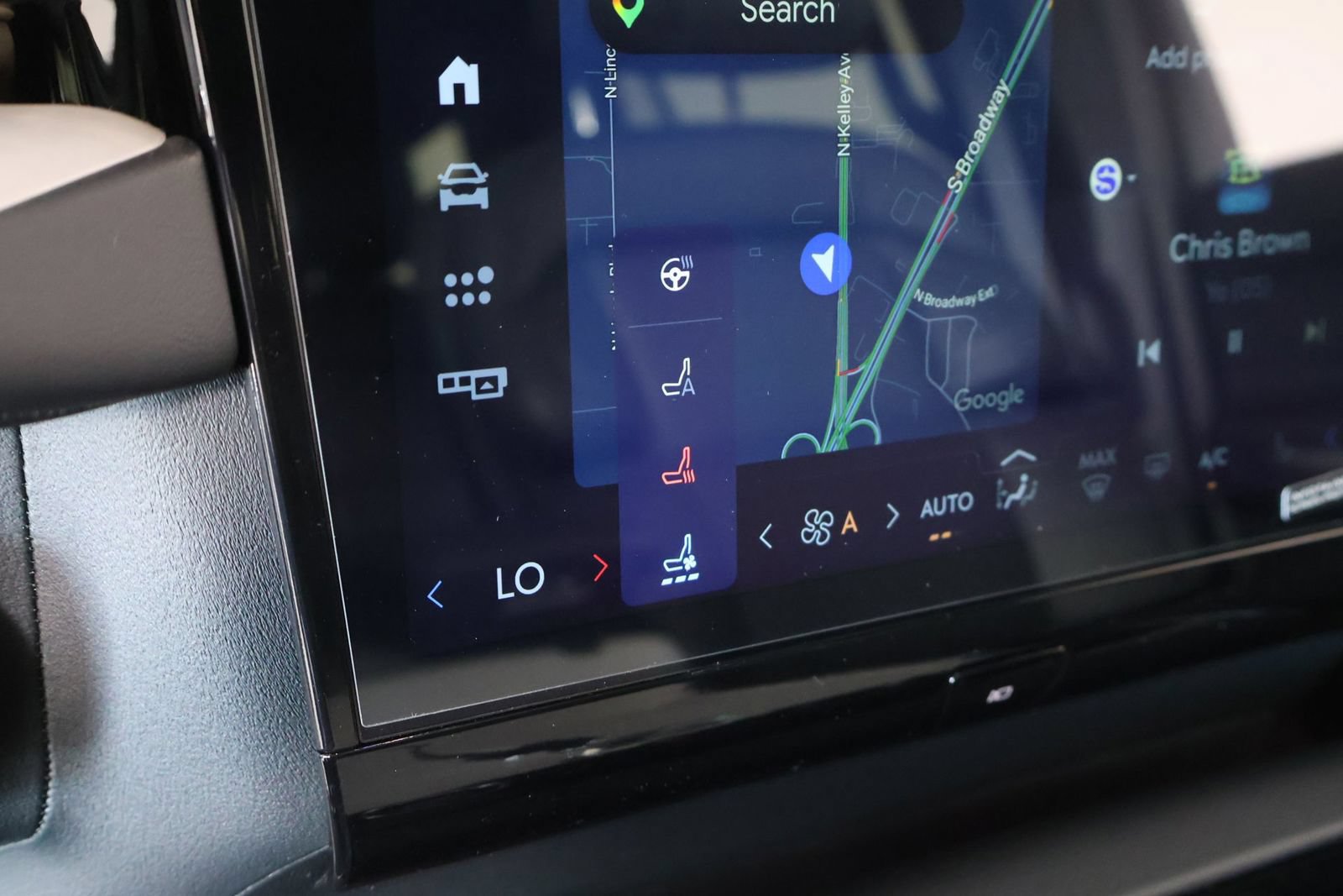 New 2025 Lincoln Navigator Reserve w/ Jet Appearance Package AWD/4WD image 8