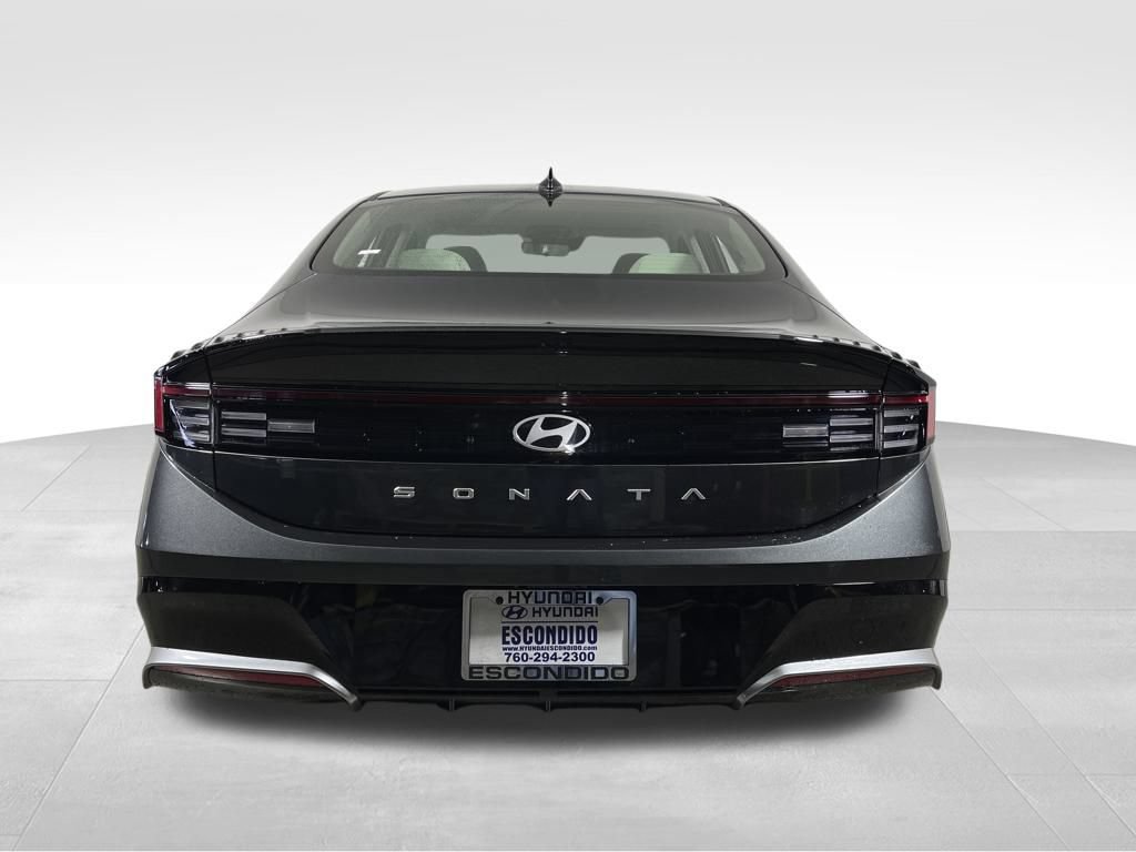New 2026 Hyundai Sonata SEL FWD image 4