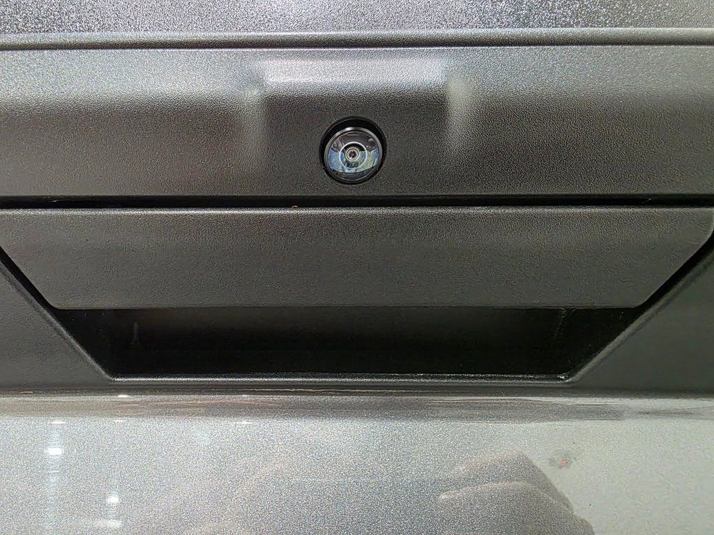 Used 2022 Ford F150 XLT image 25