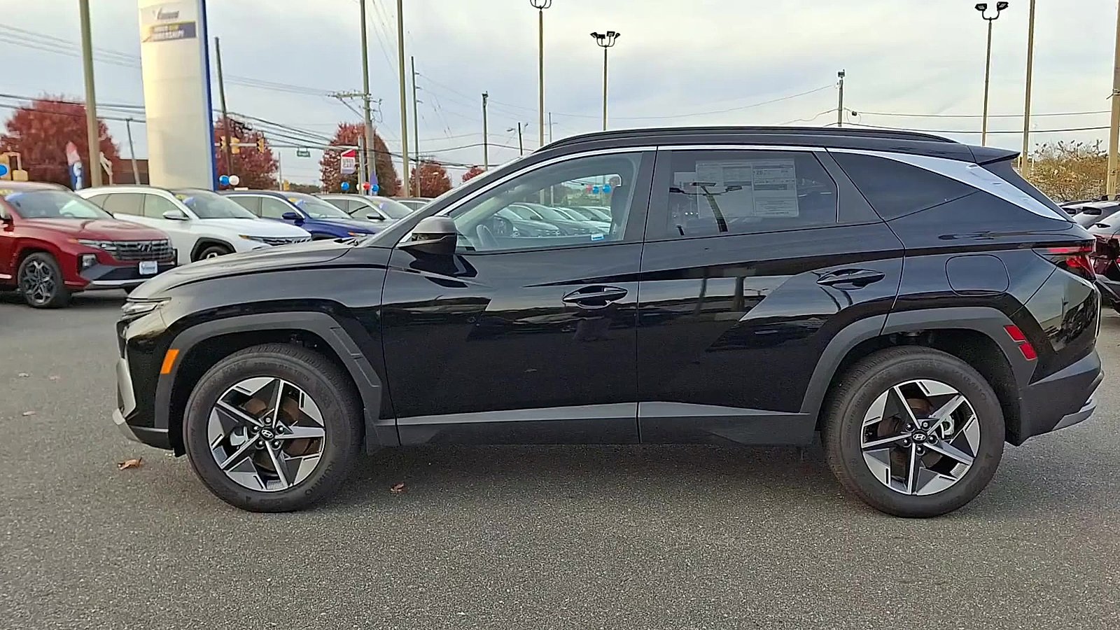 New 2025 Hyundai Tucson SEL image 5