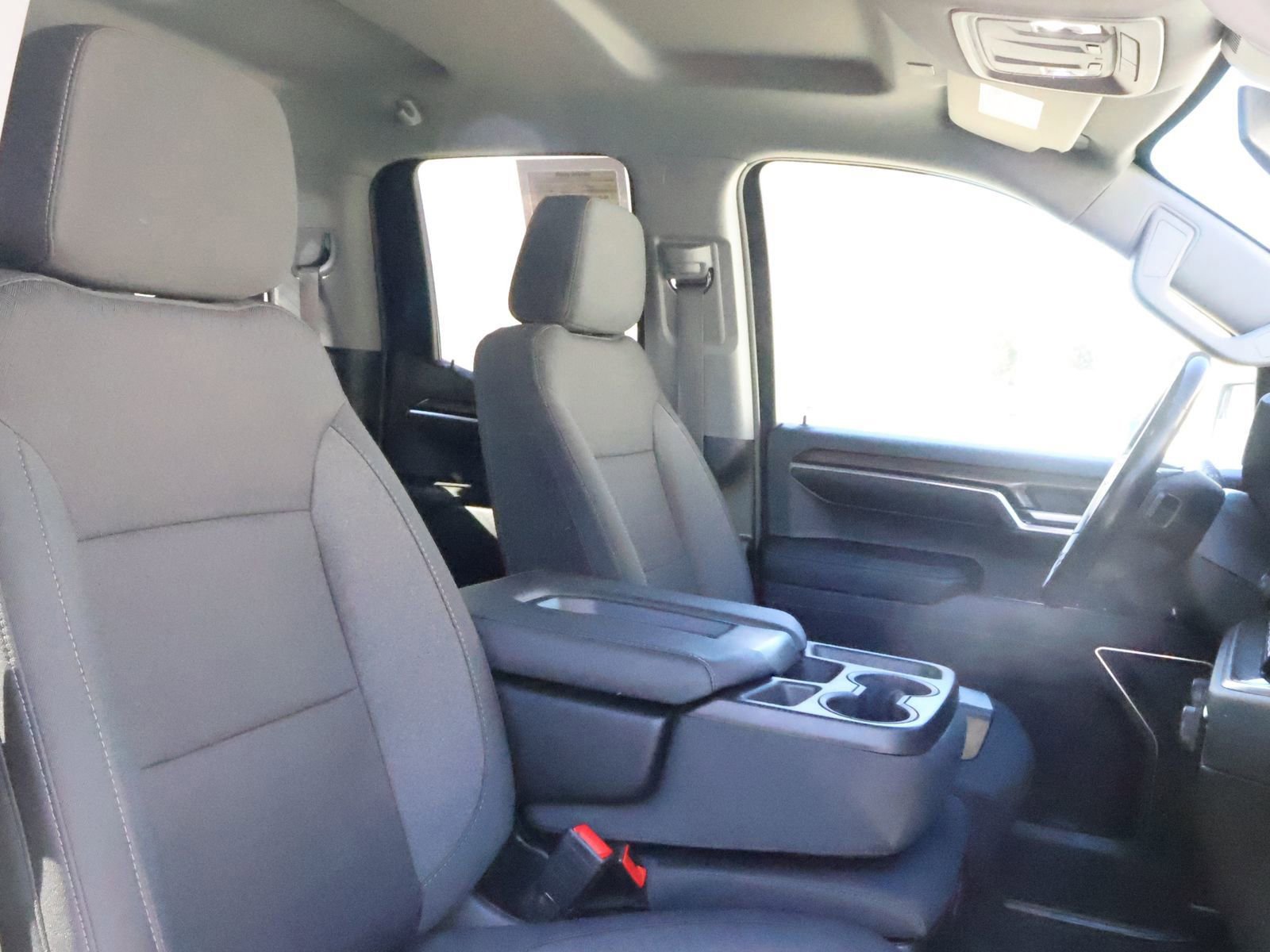 Used 2023 Chevrolet Silverado 1500 LT image 53