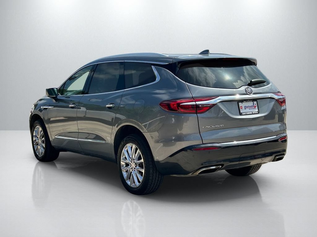 Used 2020 Buick Enclave Essence w/ Sound and Sites Package FWD image 7