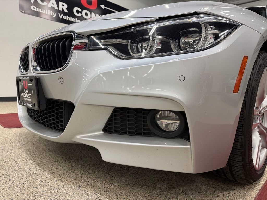 Used 2017 BMW 340i xDrive Sedan AWD/4WD image 19