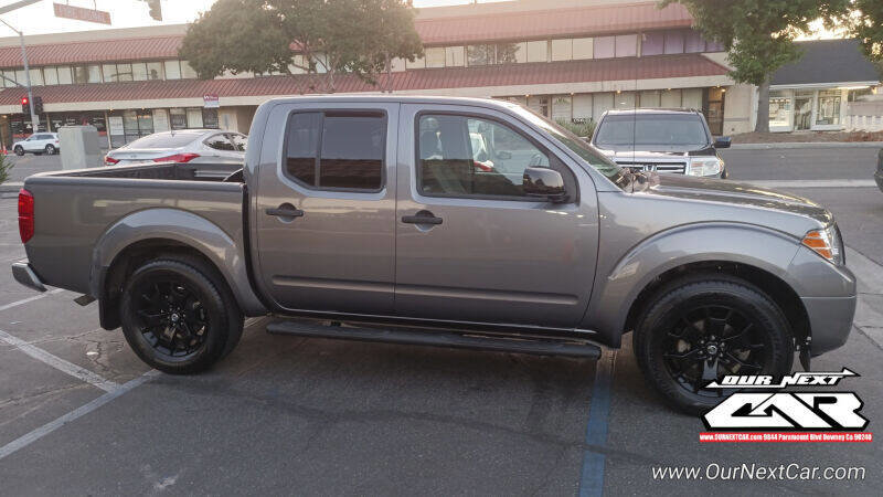 Used 2021 Nissan Frontier SV w/ Midnight Edition Floor Mats image 22