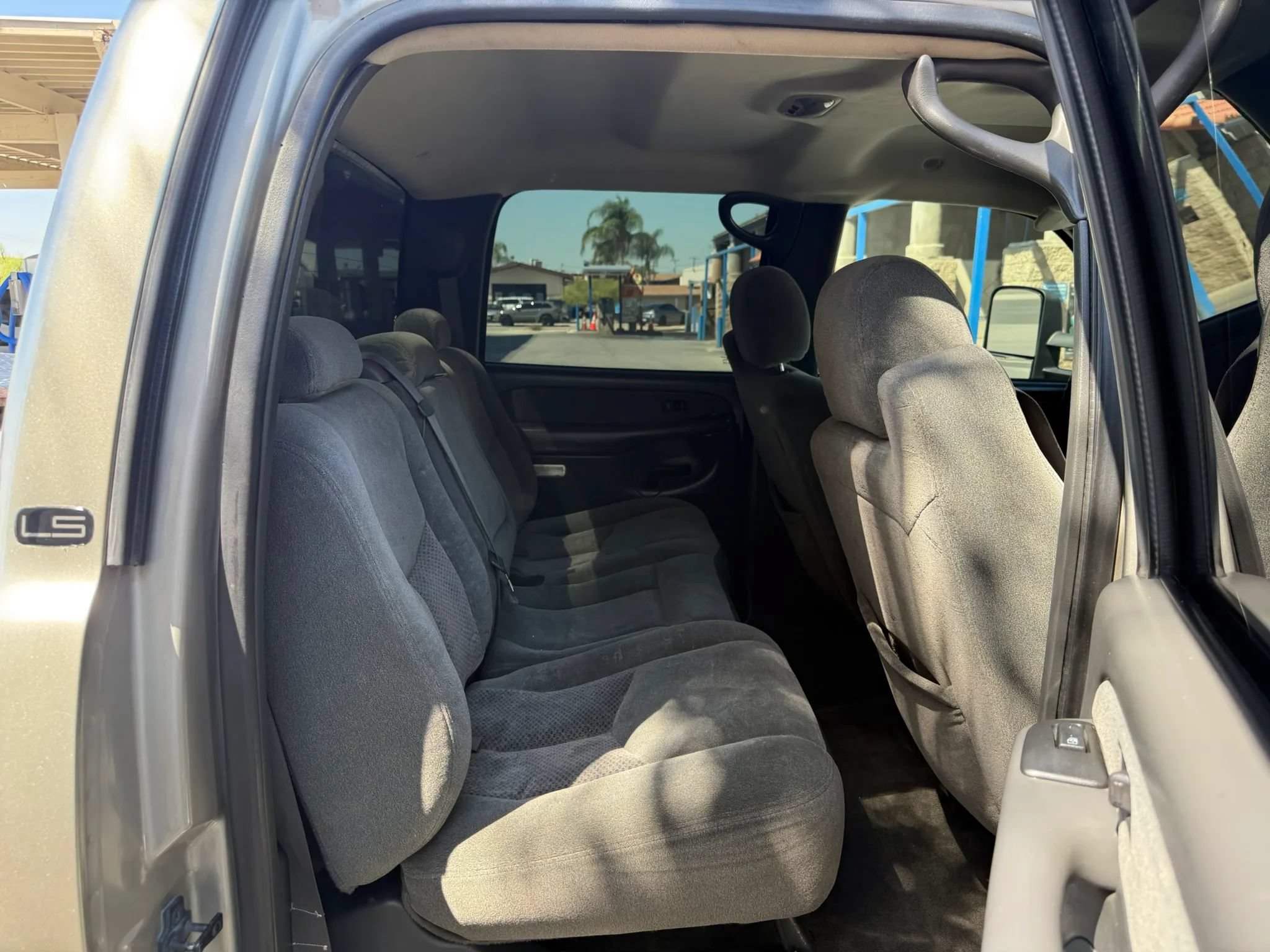 Used 2003 Chevrolet Silverado 3500 LS RWD image 11