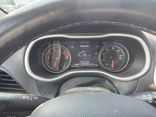 Used 2017 Jeep Cherokee Trailhawk w/ Comfort/Convenience Group AWD/4WD image 16