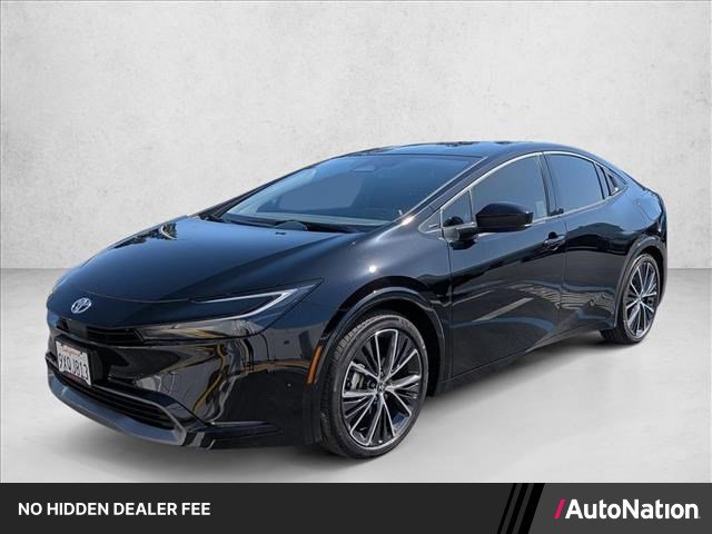 Used 2026 Toyota Prius XLE FWD image 1