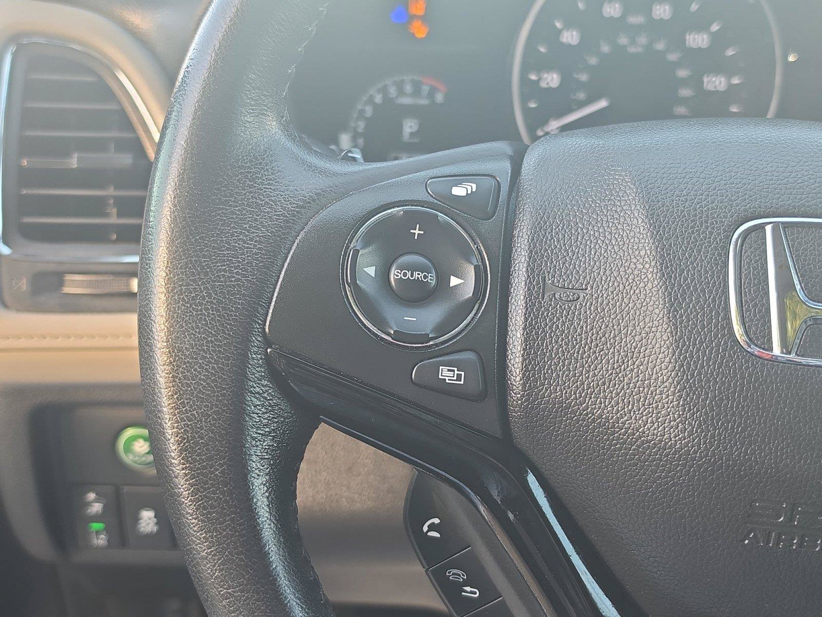 Used 2019 Honda HR-V Touring image 17