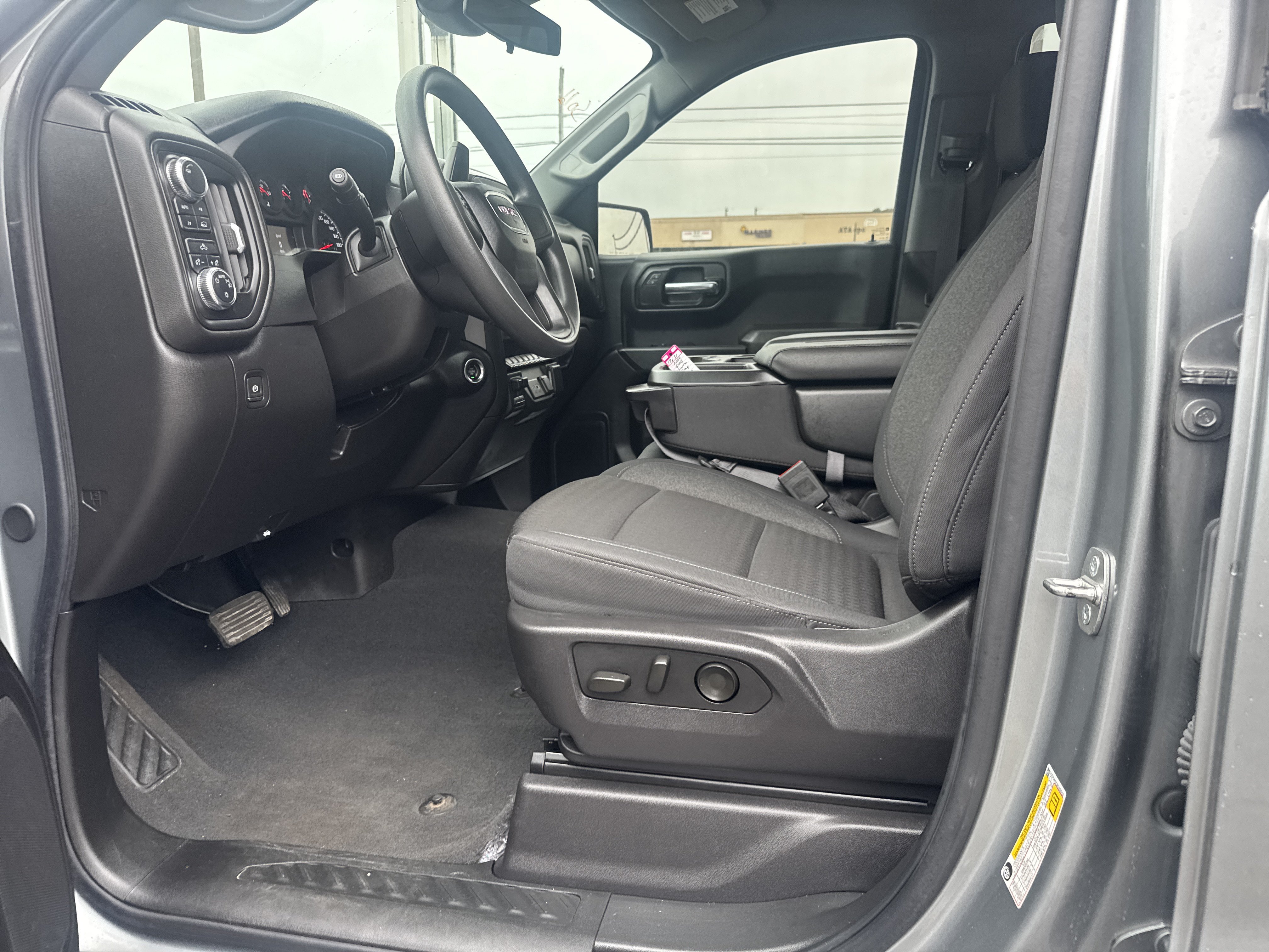 Used 2024 GMC Sierra 1500 Pro w/ Graphite Edition AWD/4WD image 12