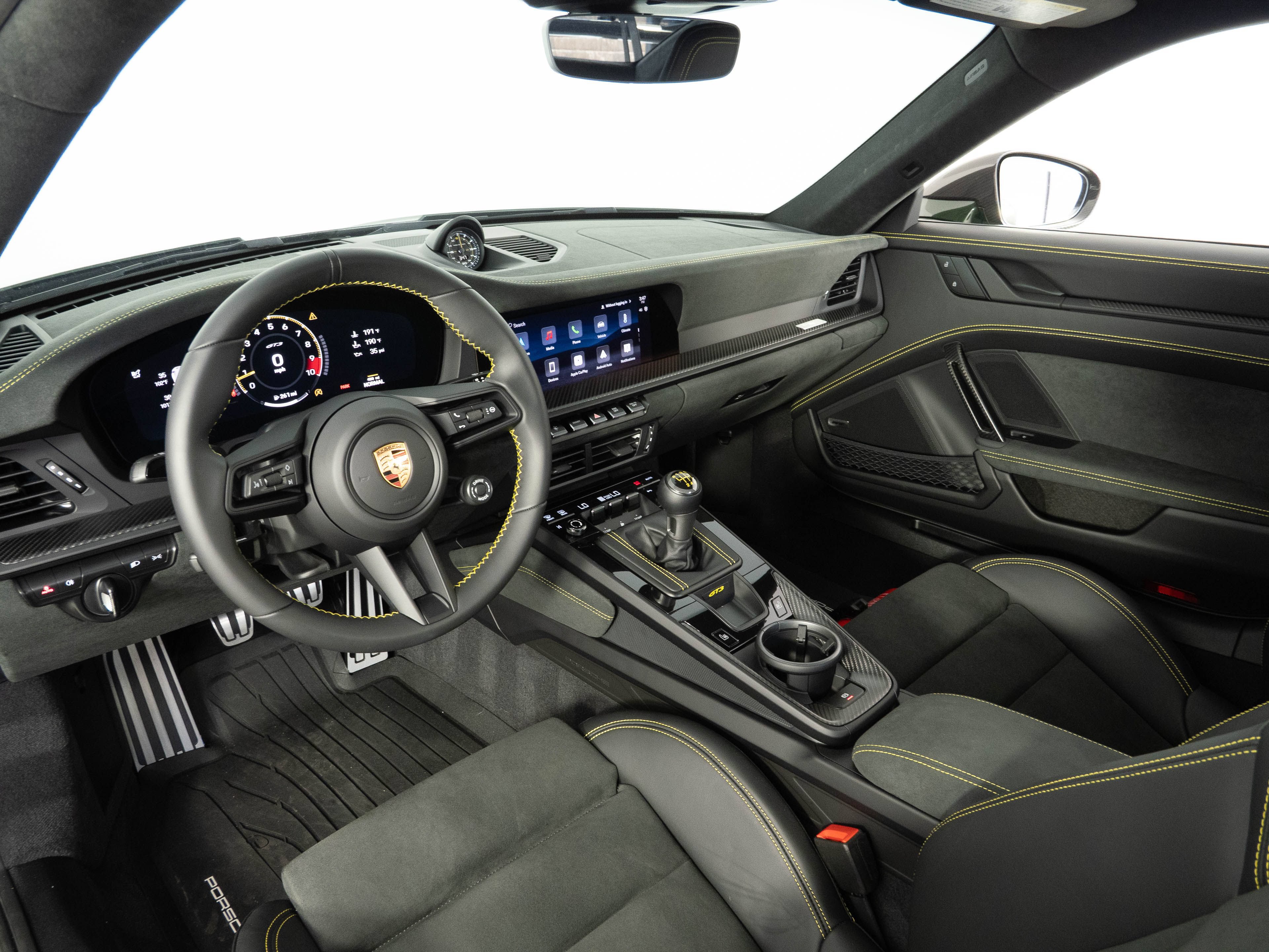 Certified 2026 Porsche 911 GT3 RWD image 4