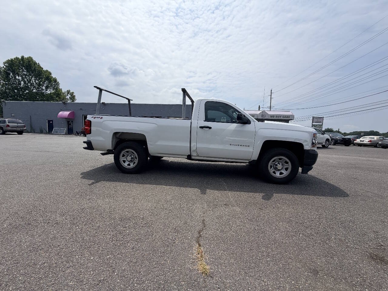 Used 2017 Chevrolet Silverado 1500 W/T w/ Trailering Package AWD/4WD image 15