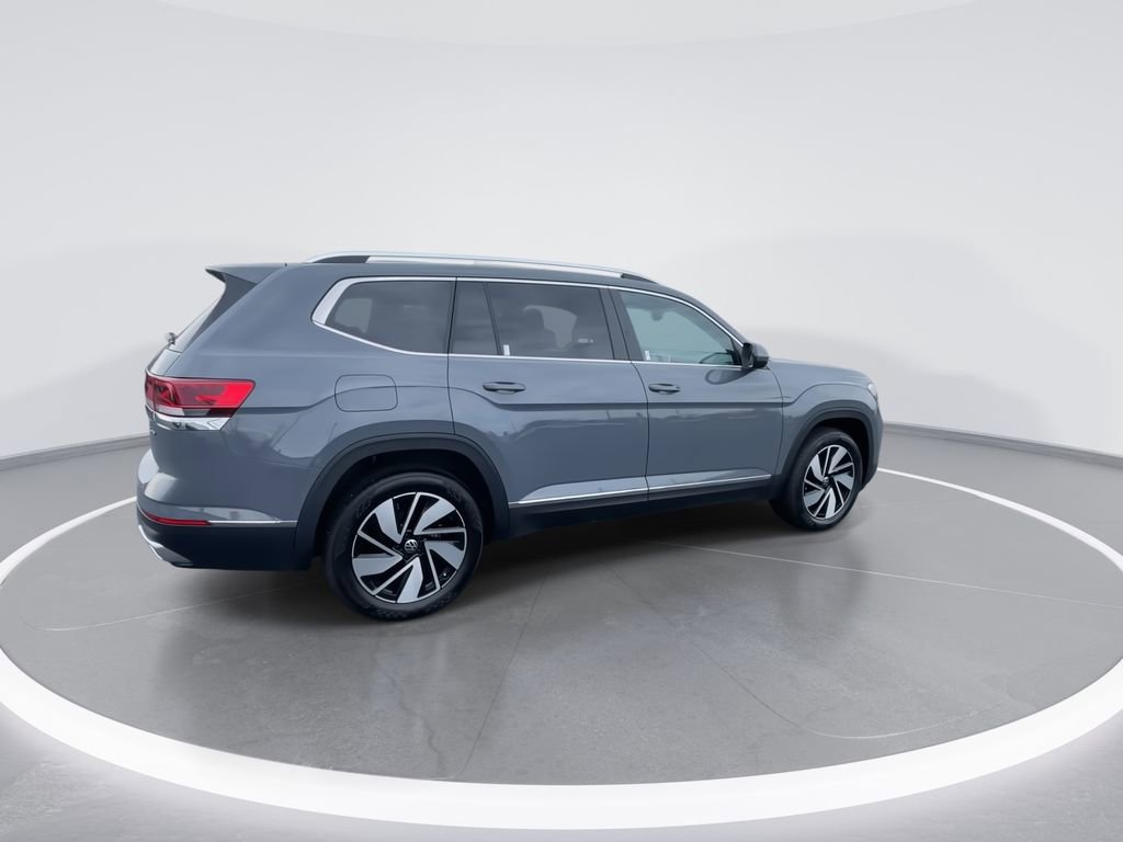 Used 2025 Volkswagen Atlas SEL image 8