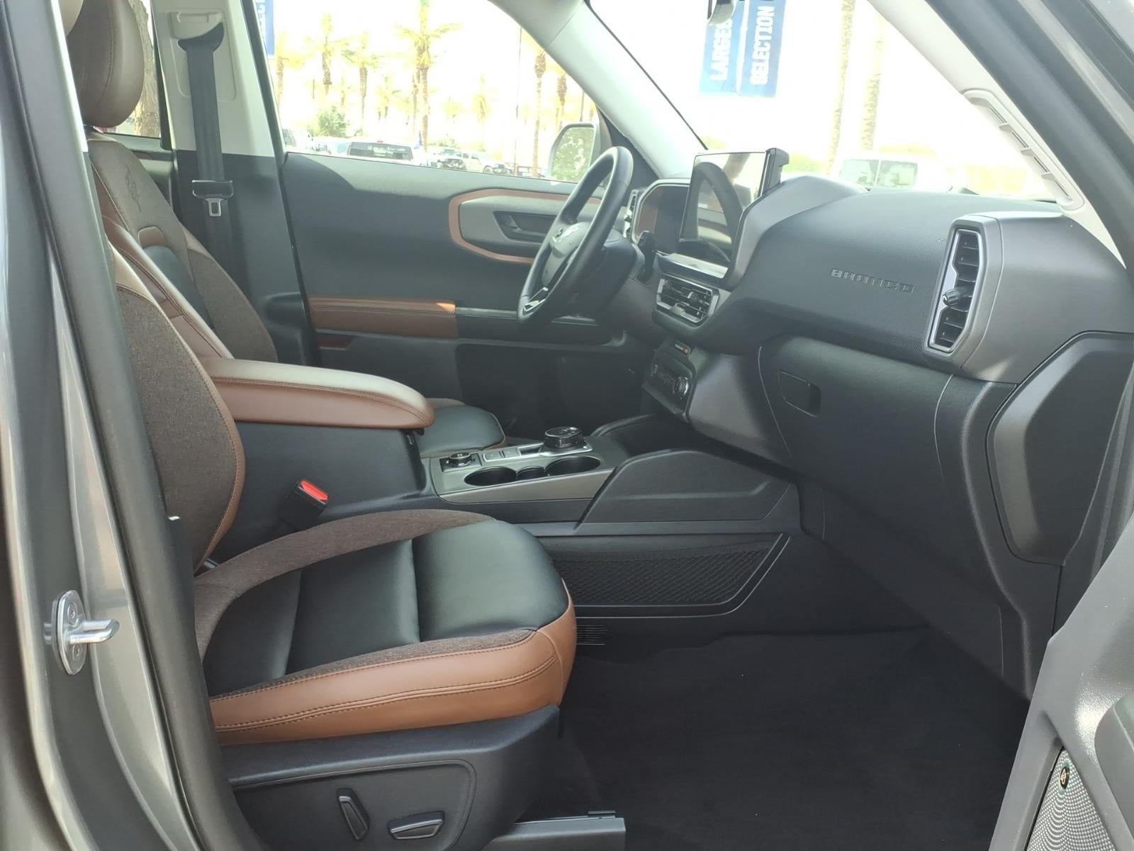 Certified 2025 Ford Bronco Sport Outer Banks w/ Outer Banks Tech Package+ AWD/4WD image 11