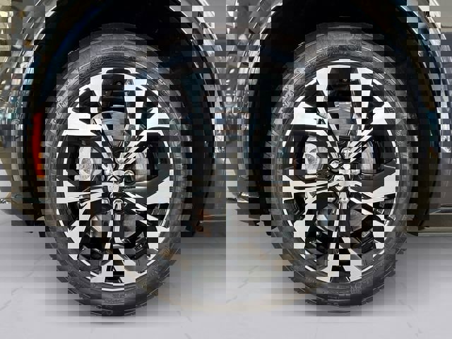 Used 2022 Ford Mustang Mach-E Premium image 9