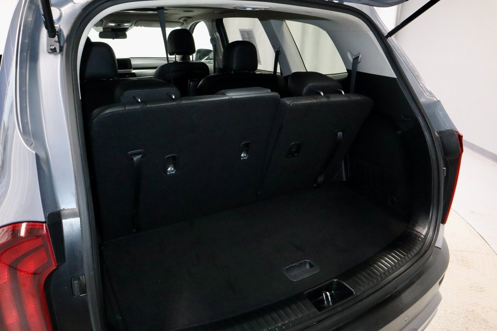 Used 2022 Kia Telluride S image 15