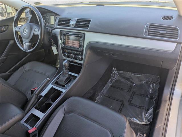 Used 2012 Volkswagen Passat 2.5 SE image 19