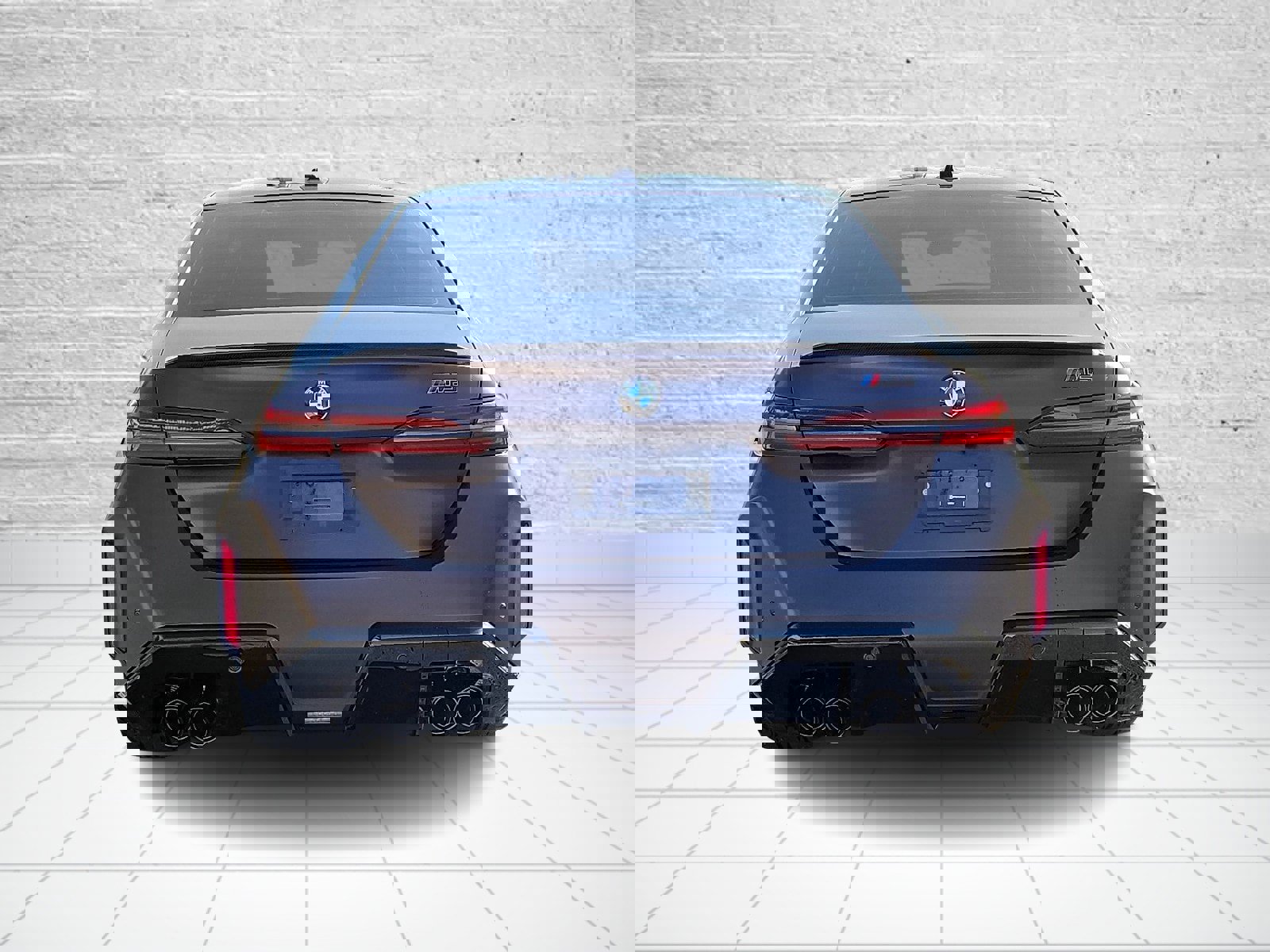 Used 2026 BMW M5 w/ Carbon Package image 5