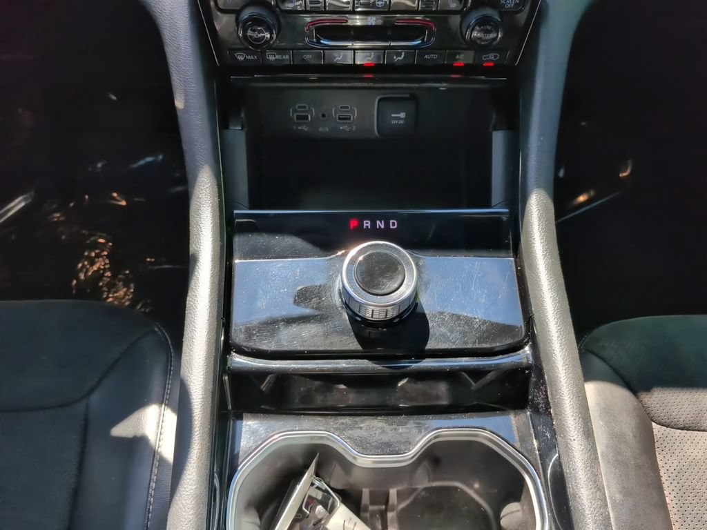 Used 2023 Jeep Grand Cherokee Altitude AWD/4WD image 14