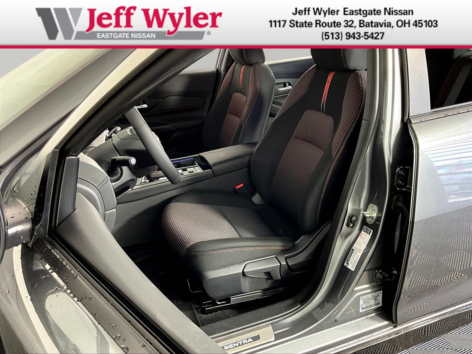 New 2026 Nissan Sentra SR w/ Floor Mat Package FWD image 16