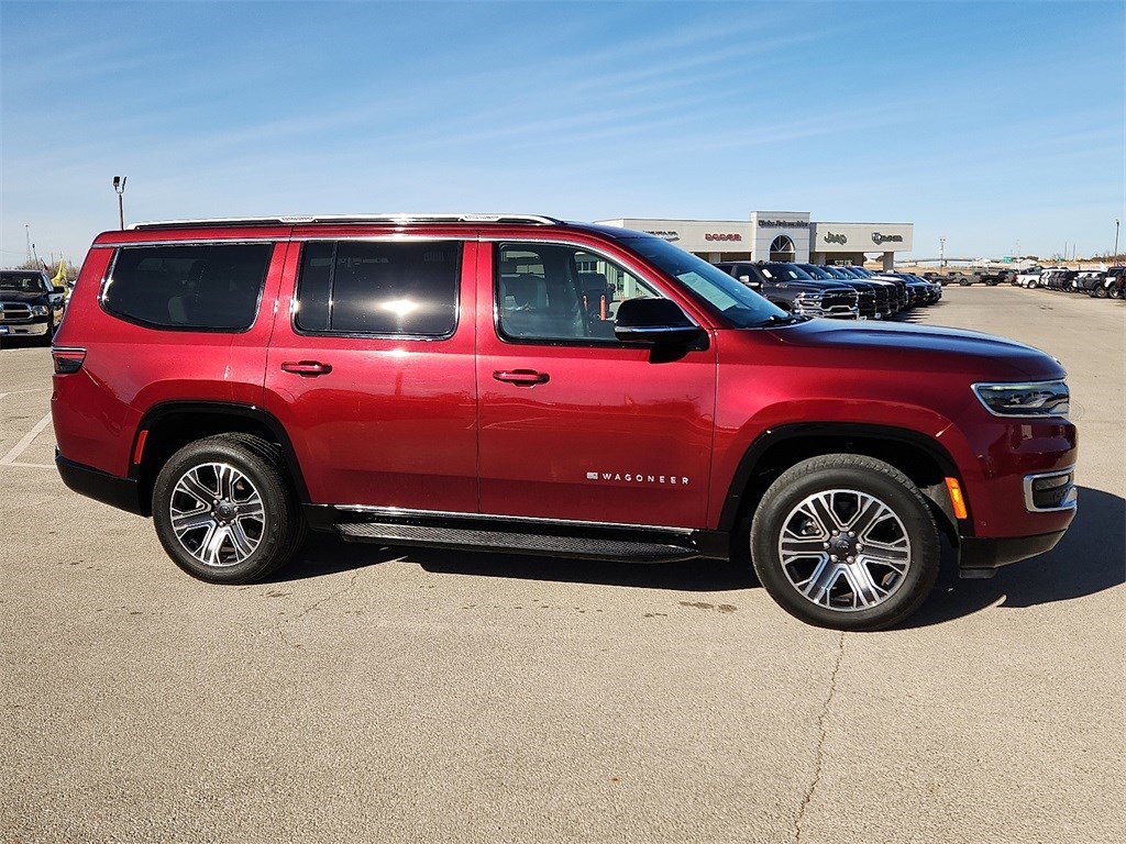 Used 2024 Jeep Wagoneer Series II image 5