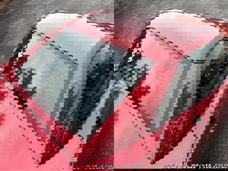 Used 2004 Cadillac XLR image 15