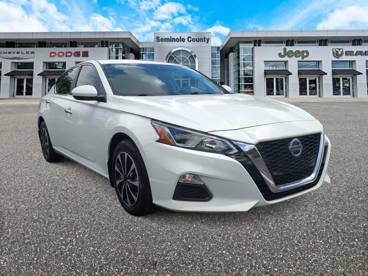 Used 2021 Nissan Altima 2.5 S FWD image 2