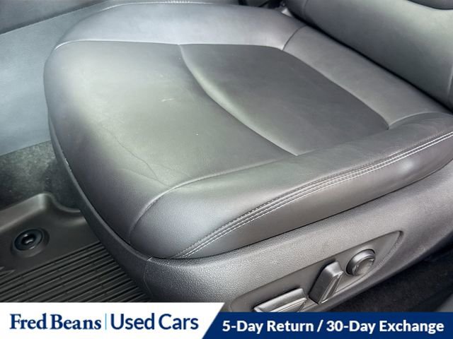 Used 2022 Toyota RAV4 XLE Premium image 19