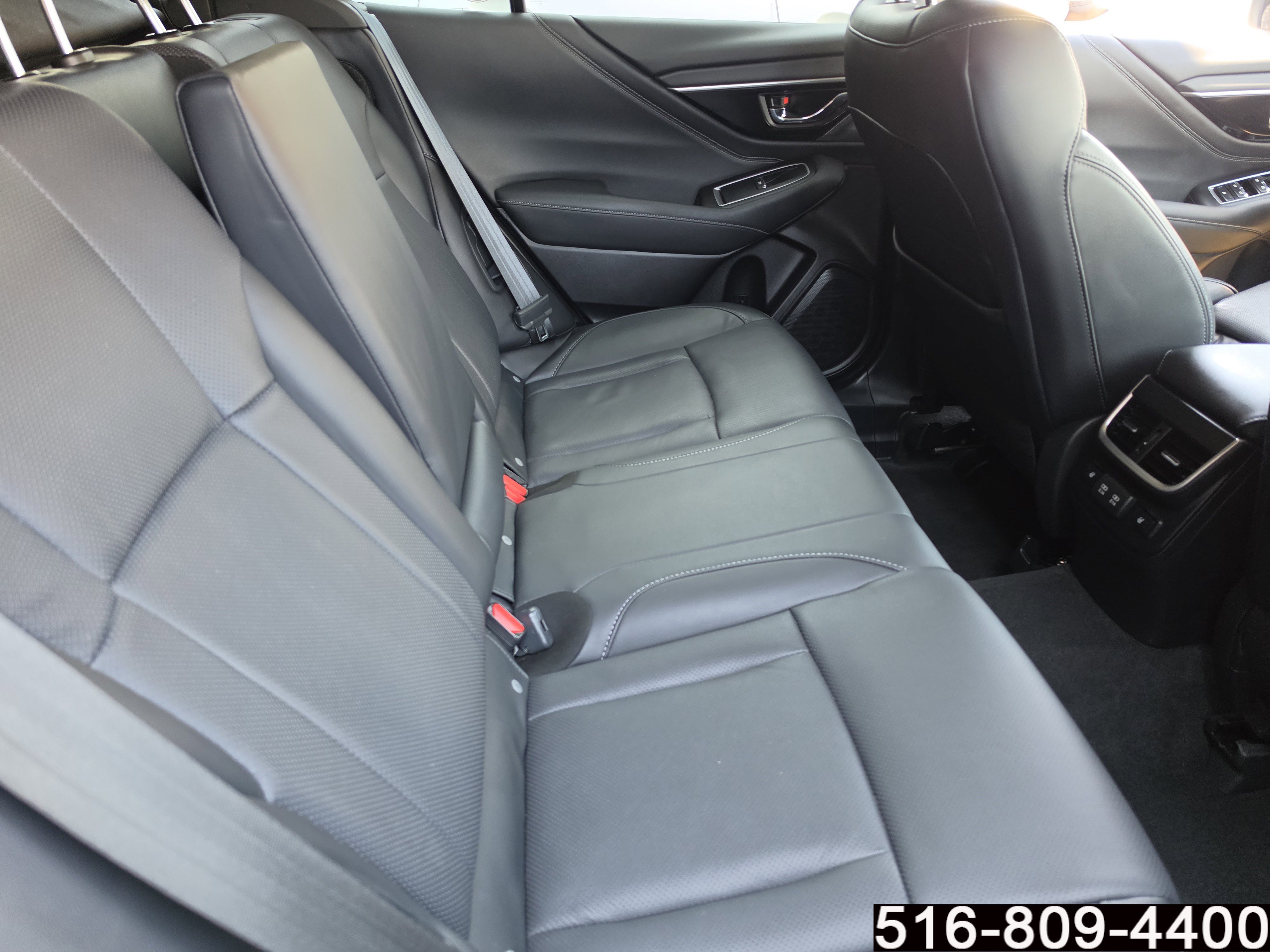 Used 2020 Subaru Outback Limited image 25