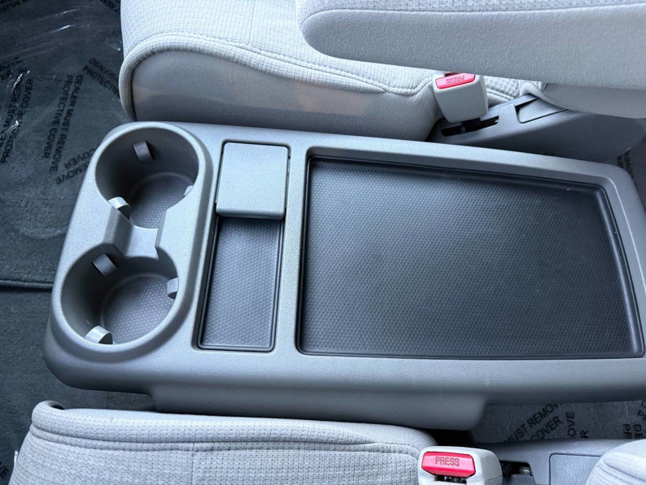 Used 2008 Nissan Quest S w/ Seat Pkg image 36