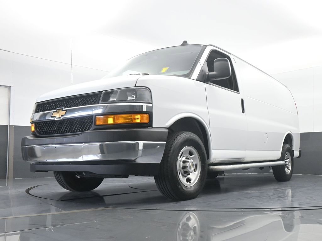 Used 2024 Chevrolet Express 2500 w/ Driver Convenience Package image 47