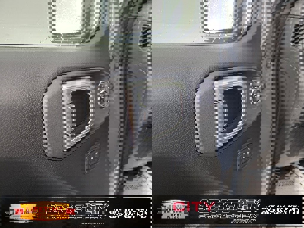 New 2026 Jeep Wrangler Unlimited Sport image 12