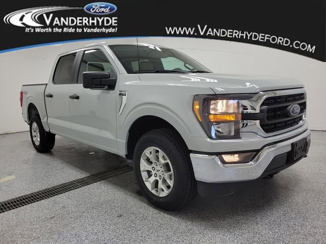 Used 2023 Ford F150 XLT AWD/4WD image 2
