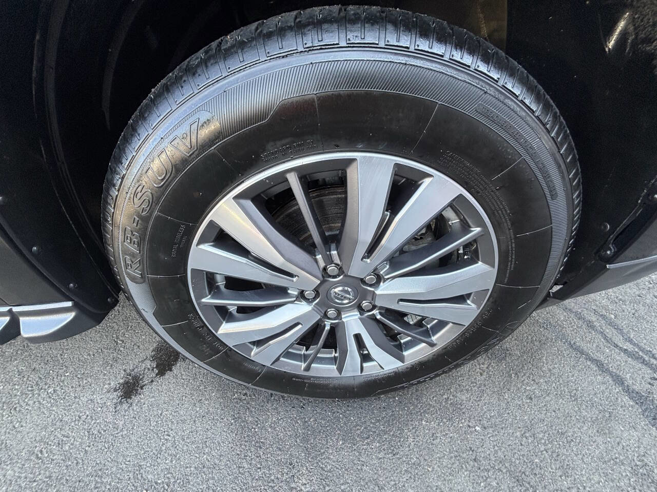 Used 2020 Nissan Pathfinder SL image 10