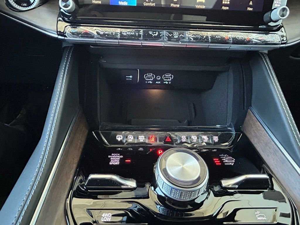 Used 2024 Jeep Grand Wagoneer Series I image 56