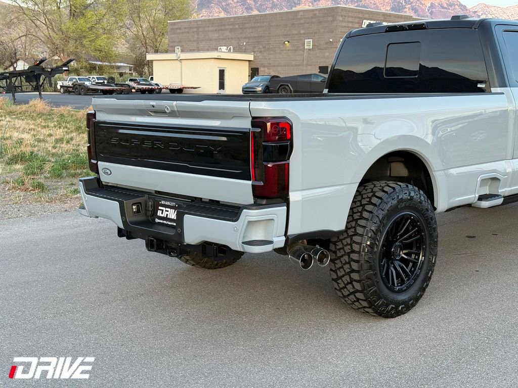 Used 2026 Ford F350 Platinum image 10